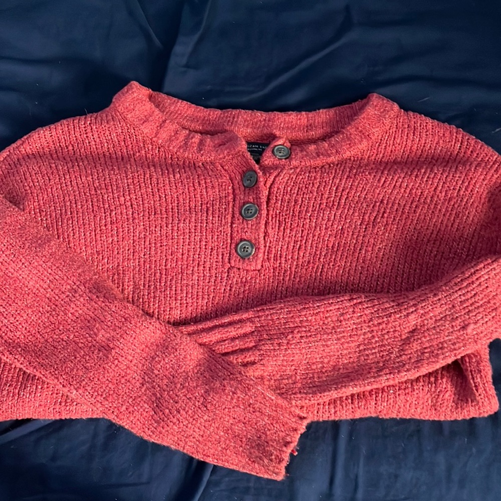 American Eagle sweater